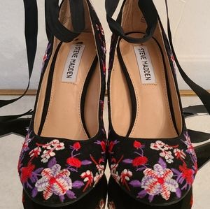 Steve Madden Lilly Womens Suede Ankle Tie Heels